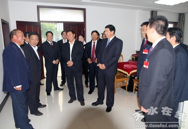 �h����(hu��)ο��(w��n) 4.jpg