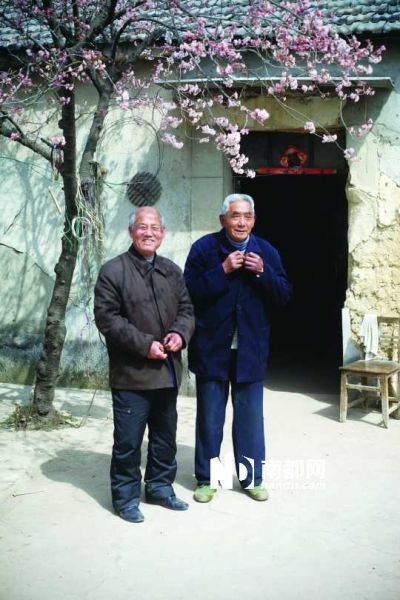  һλ���p�������﹡�ϡ����ࡱ�����ݵ����|�ϒ�һ���׺����������ϵ����R�c���ز������{(di��o)�������c���﷭�ĕ��(y��)��Ȼ����������˿�������������ġ�����(gu��)���x�����������g����������������Ĺ��һƬ����С��(sh��)�����^�m(x��)���o�ط����� �������O����(��ˏ�(qi��ng)�����h��B��֮һ)