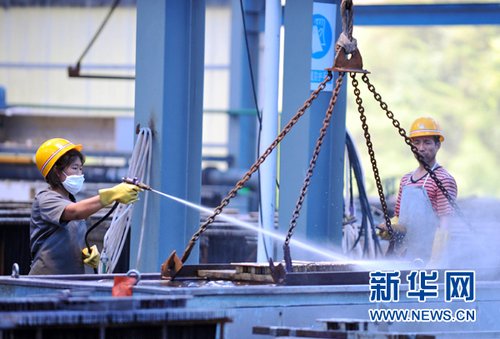 國(guó)家統(tǒng)計(jì)局:在合理區(qū)間打響經(jīng)濟(jì)轉(zhuǎn)型升級(jí)硬仗